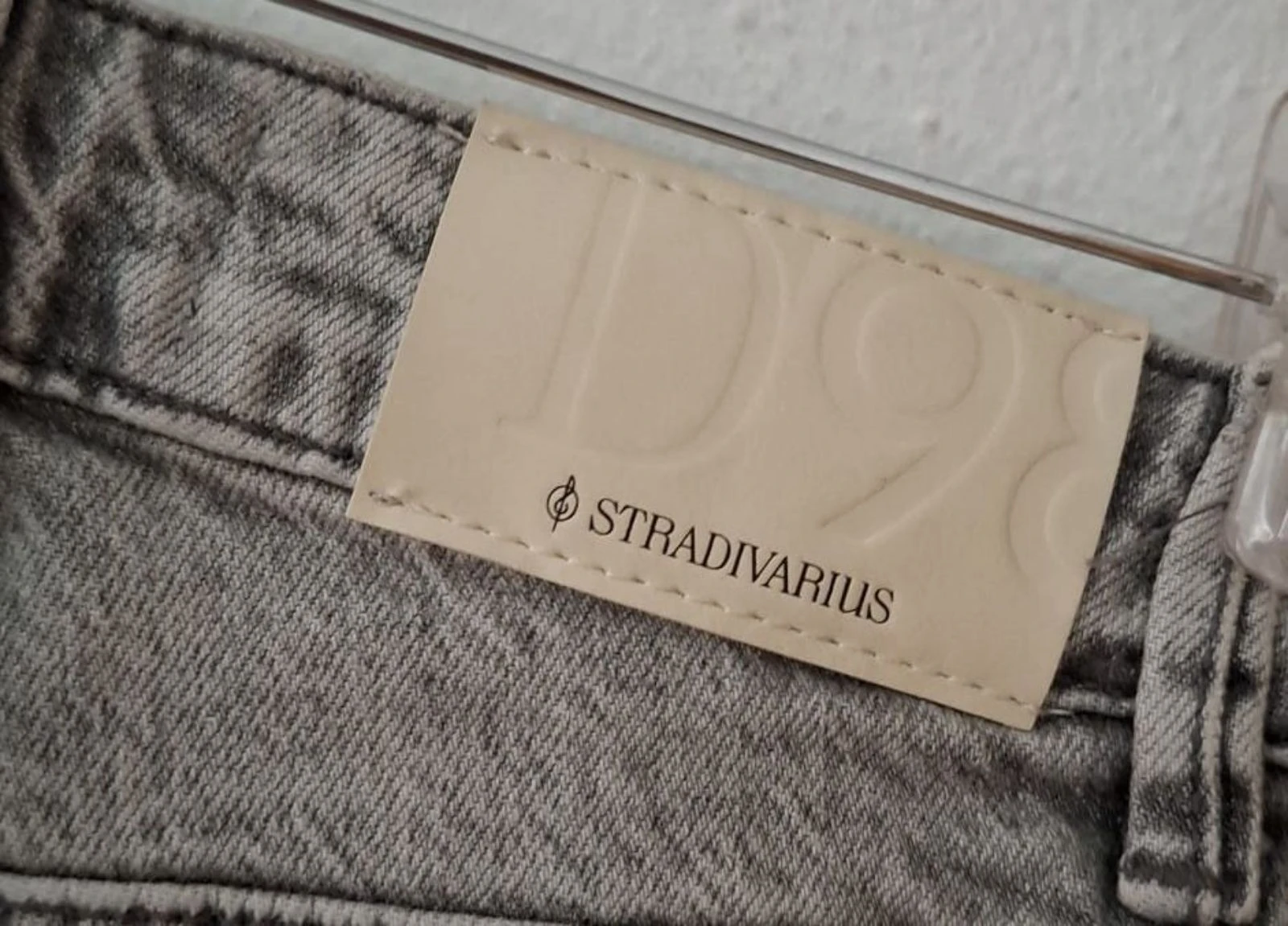 Stradivarius D98 Lichtgrijze Denim Basic Broek – photo 5